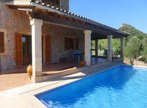 Großer Pool Mallorca Finca für 6 Personen im Nordosten PM 5921