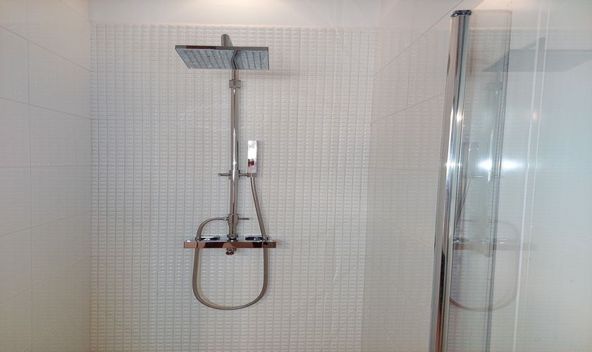 begehbare Dusche Finca für 8 Personen Mallorca PM 6574