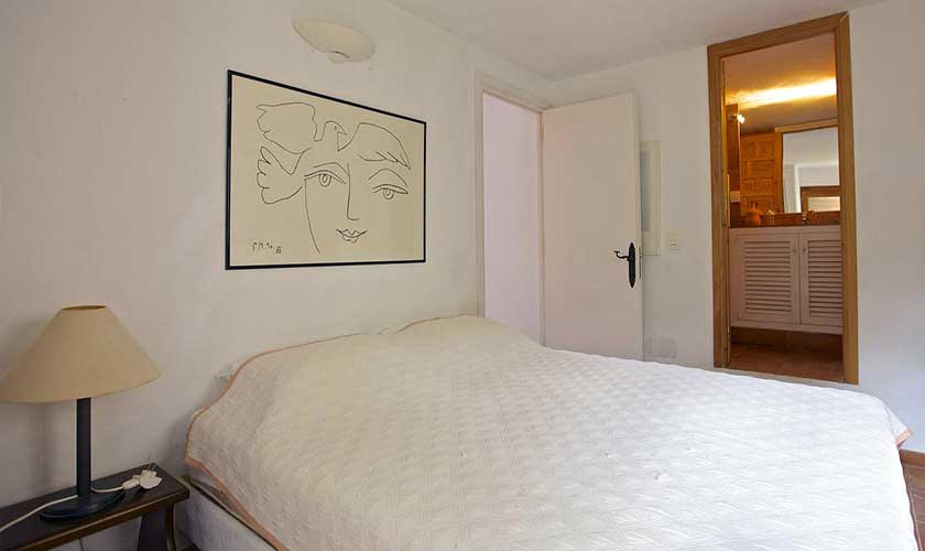 Schlafzimmer Ferienhaus Ibiza IBZ 19