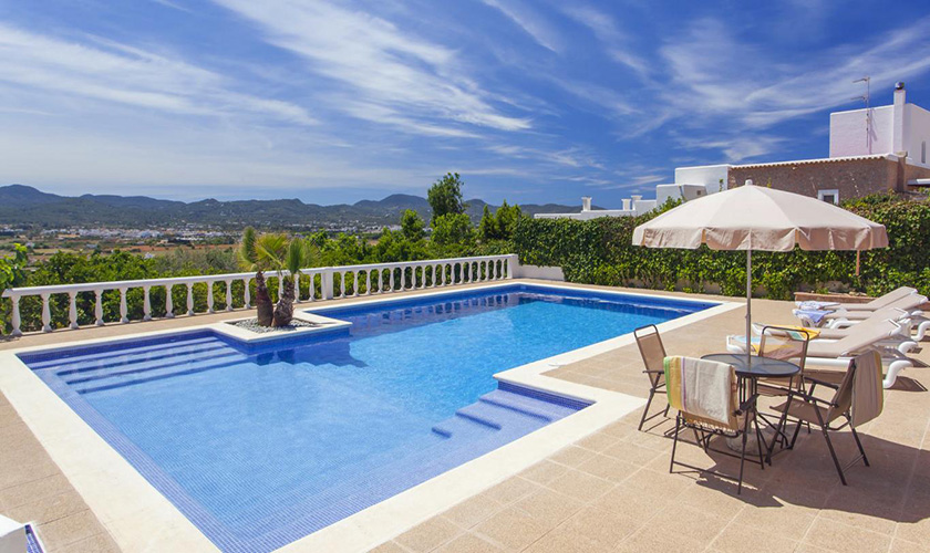 Pool und Landschaft Villa Ibiza IBZ 78