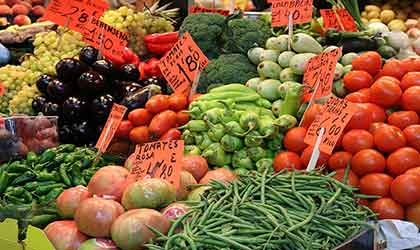 Mallorca Wochenmarkt mit mediterranem Gemüse