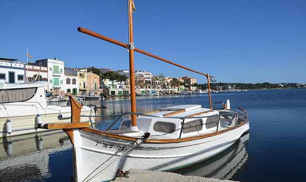 Blick auf den Hafen Portocolom Mallorca