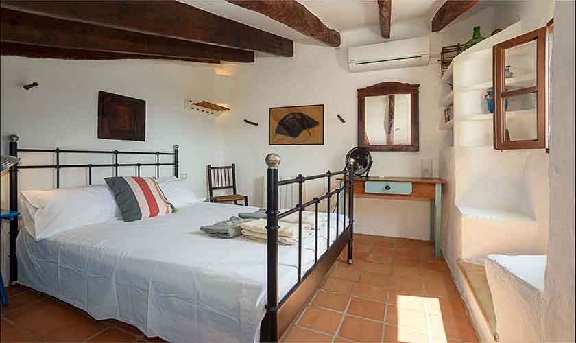 Schlafzimmer Finca Mallorca PM 210