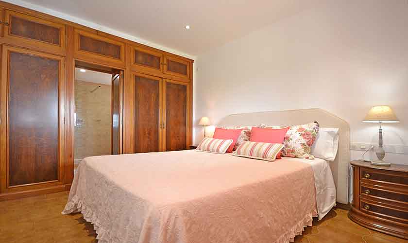Schlafzimmer Finca Mallorca mit Pool PM 3070