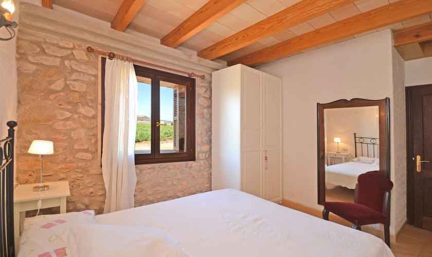 Schlafzimmer Finca Mallorca PM 3224