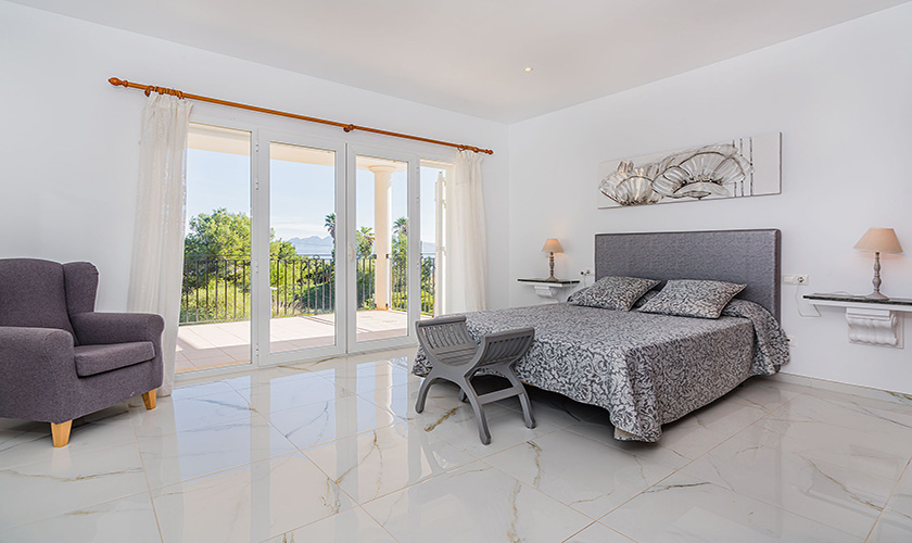 Schlafzimmer Villa Mallorca PM 3326