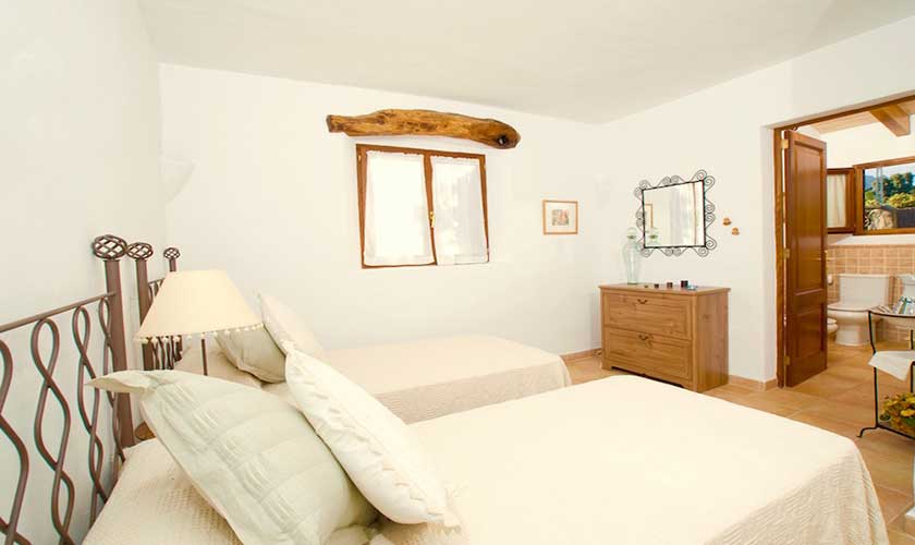 Schlafzimmer Finca Mallorca PM 3503