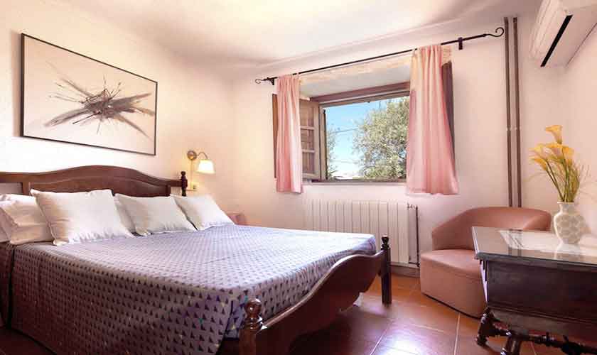 Schlafzimmer Finca Mallorca Norden PM 3521