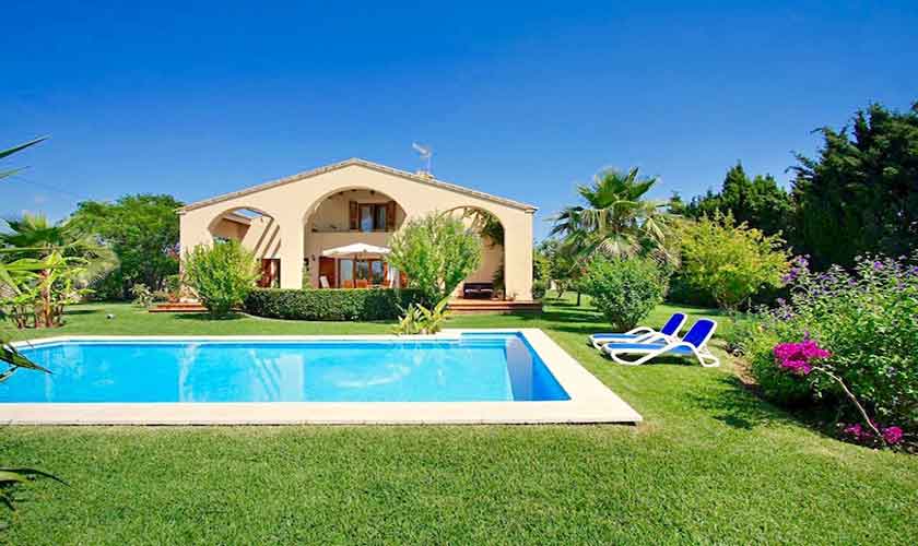 Pool und Ferienhaus Mallorca bei Alcudia PM 3530