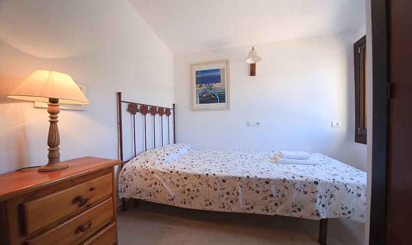 Schlafzimmer Ferienvilla Mallorca PM 3532