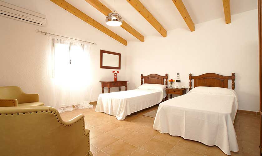 Zweibettschlafzimmer Ferienhaus Mallorca PM 3542