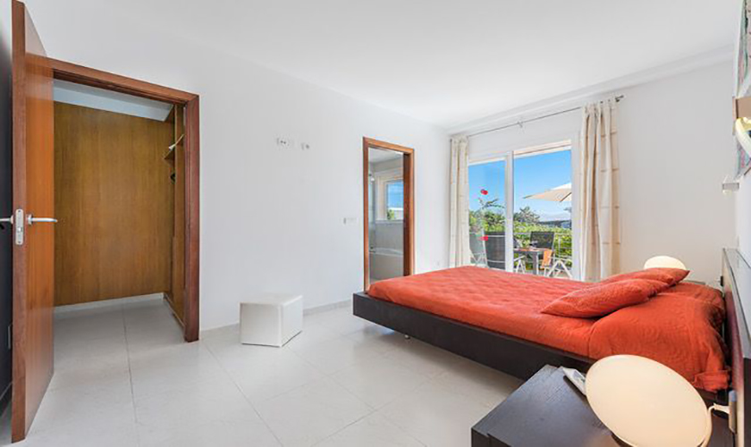 Schlafzimmer Ferienvilla Mallorca Meerblick PM 3653