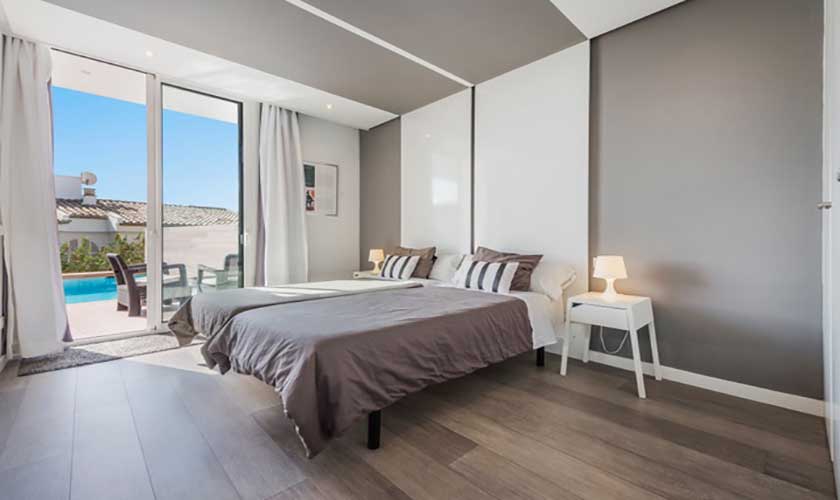 Schlafzimmer Ferienvilla Mallorca bei Port Alcudia PM 3656