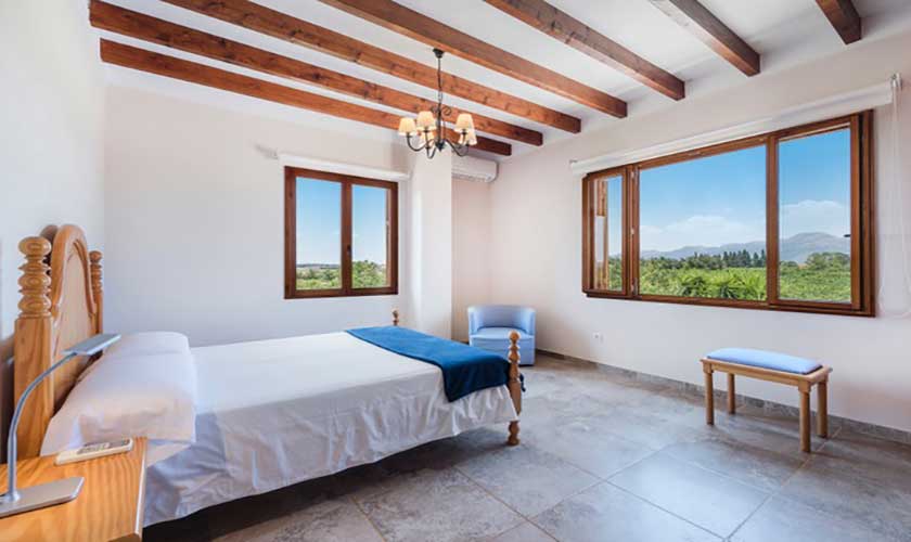 Schlafzimmer Finca Mallorca bei Muro PM 3657
