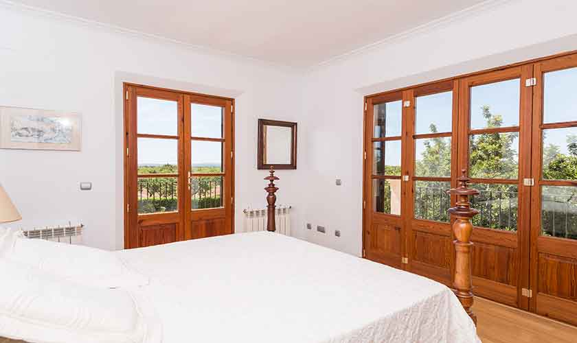 Schlafzimmer Finca Mallorca PM 3705