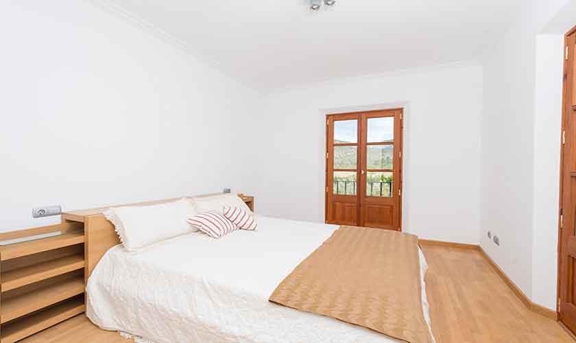 Schlafzimmer Finca Mallorca PM 3705