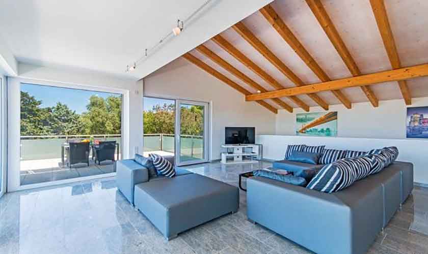Wohnraum mit Sofa Villa Bonaire PM 3801