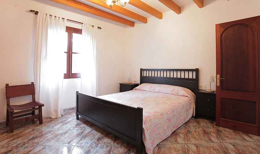 Schlafzimmer Finca Mallorca 10 Personen PM 542
