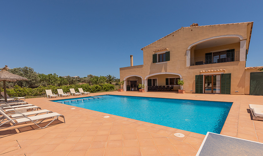 Pool und Terrasse Mallorca PM 6075