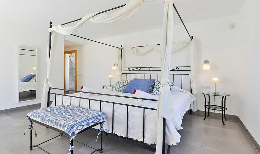 Schlafzimmer Ferienvilla Mallorca PM 6532