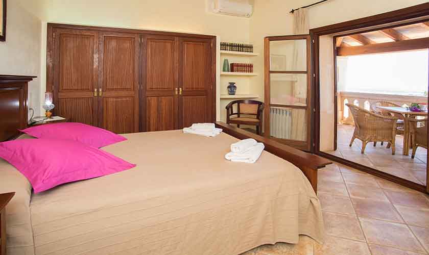 Schlafzimmer Finca Mallorca 10 Personen PM 6553