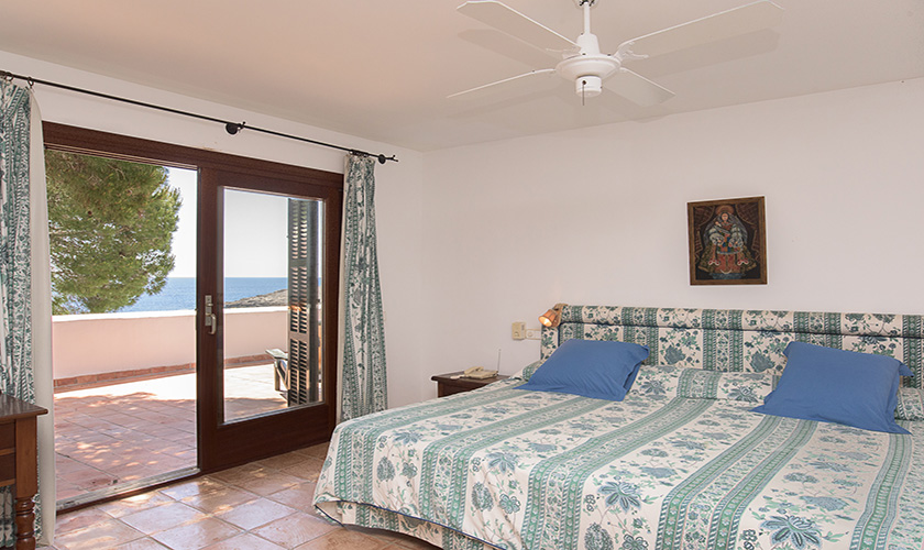 Schlafzimmer Mallorca Villa am Meer PM 6591