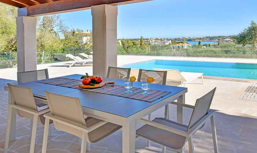 Pool und Terrasse Ferienhaus Mallorca Ostküste PM 6610