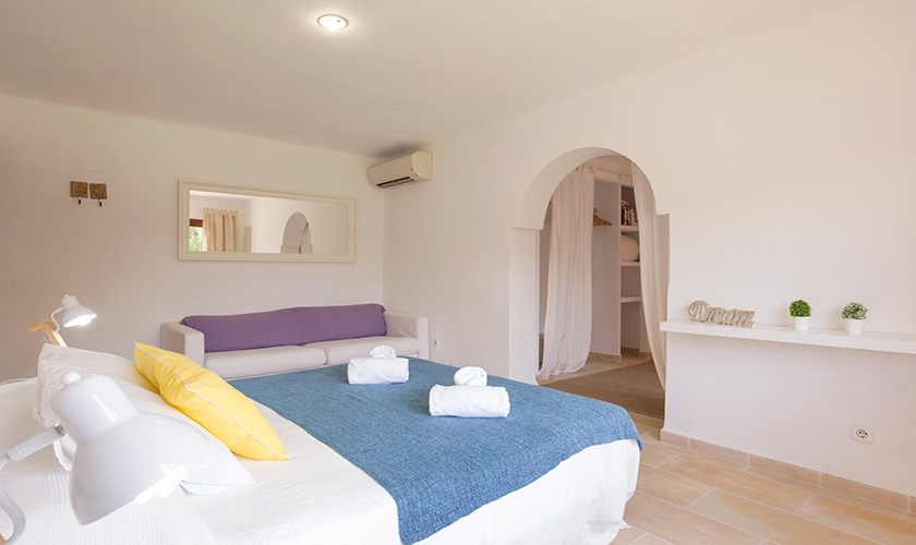 Schlafzimmer Mallorca Villa am Meer PM 6618