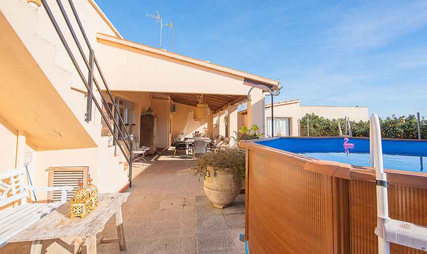 Terrasse und Poolbassin Ferienhaus Mallorca PM 6622