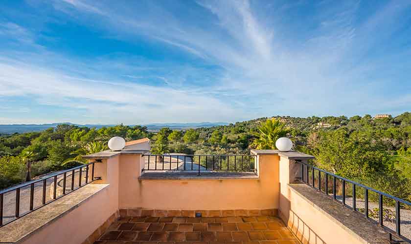 Terrasse oben Finca Mallorca bei Felanitx PM 678