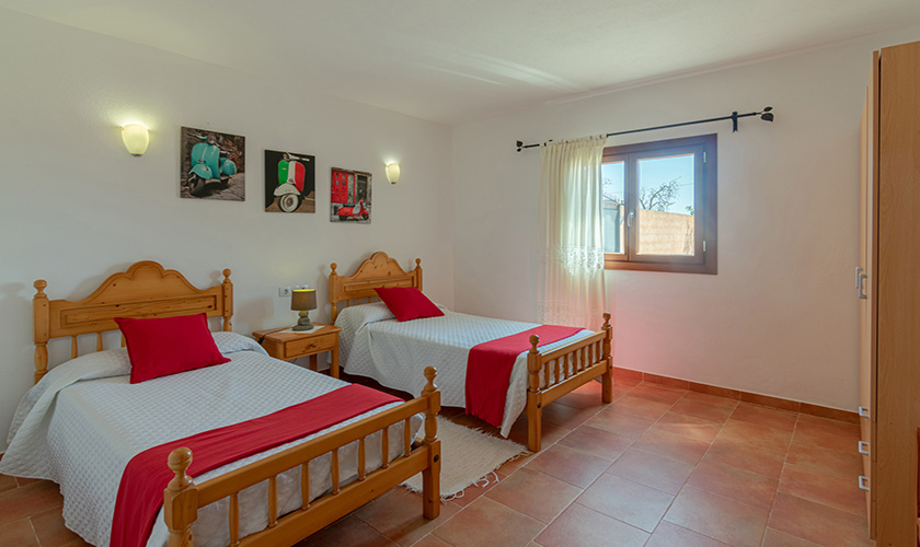 Schlafzimmer Finca Mallorca PM 6911