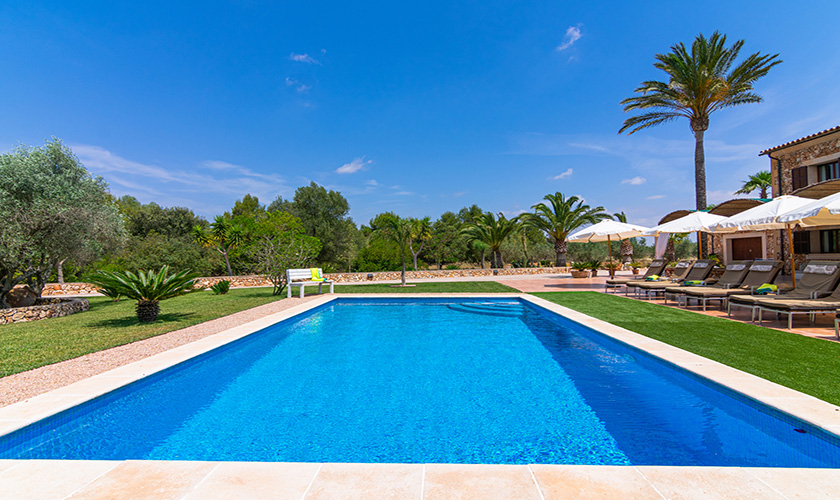 Grosser Pool und Garten Finca Mallorca PM 6912