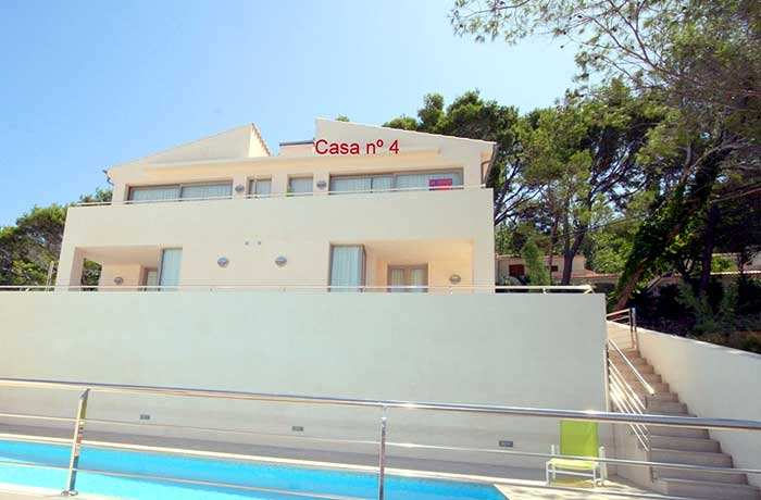 Ansicht Ferienhaus Mallorca am Strand Pool Aircondition Internet 6 Personen PM 3494