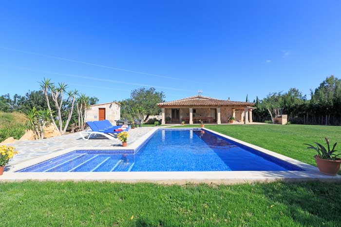 Finca Mallorca mit Pool für 6 Personen PM 3837