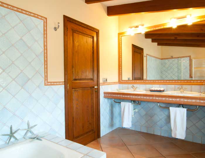 Badezimmer 2 Finca Mallorca mit Pool für 8 Personen bei Arta PM 569