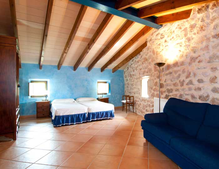 Schlafzimmer 3b Finca Mallorca mit Pool für 8 Personen bei Arta PM 569