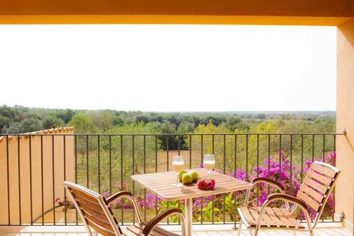 Terrasse oben mit Landschaftsblick Exklusive Finca Mallorca Pool PM 6069 für 10 Personen