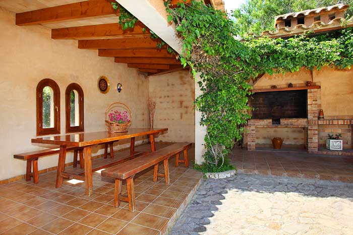 Außenküche und Barbecue Ferienhaus Mallorca mit Pool PM 6091