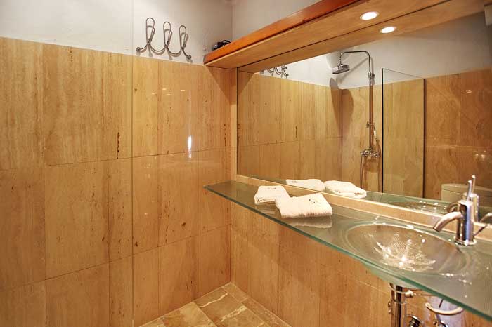 Badezimmer in modernem Design Luxuriöse Finca Mallorca mit großem Pool und Klimaanlage PM 6094