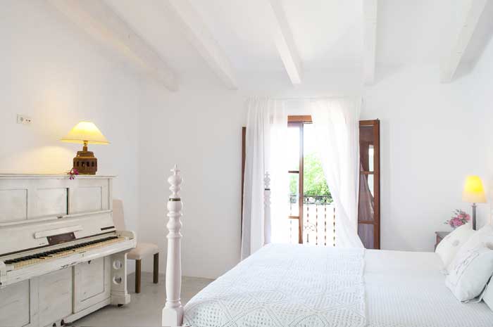 Moderne Schlafzimmer Finca Mallorca mit Pool PM 6566