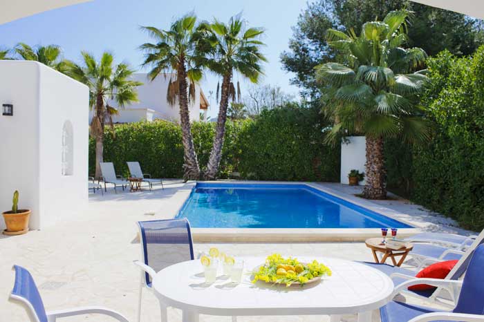 Poolblick 2 Ferienhaus Mallorca strandnah für 10 Personen PM 6570