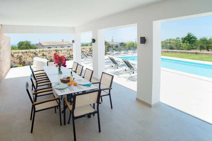 Essplatz Terrasse  Finca Mallorca mit Pool für 10 Personen PM 6572