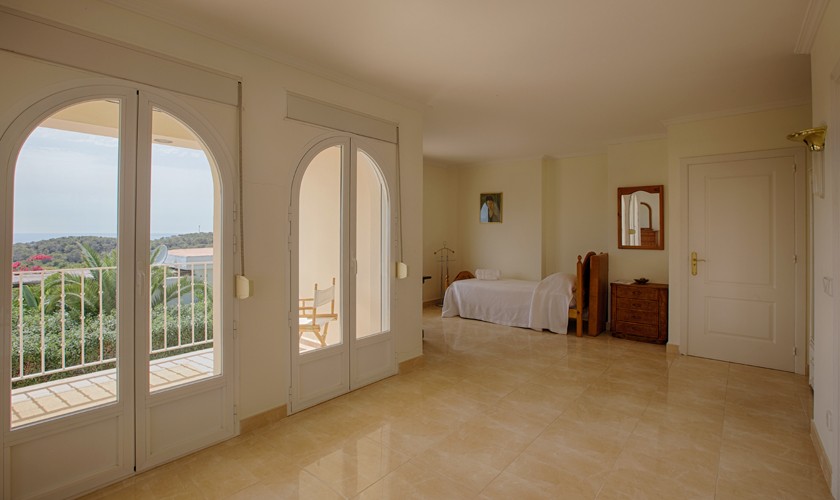 Schlafzimmer Villa Ibiza Cala Tarida IBZ 17