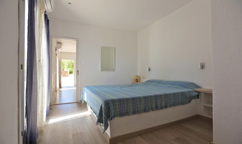 Schlafzimmer Ferienhaus Ibiza IBZ 18