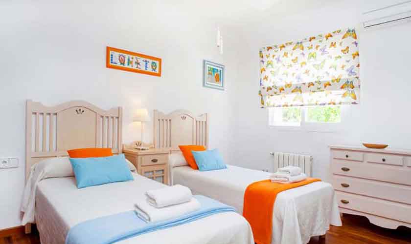 Schlafzimmer Ferienhaus Ibiza 8 Personen IBZ 91