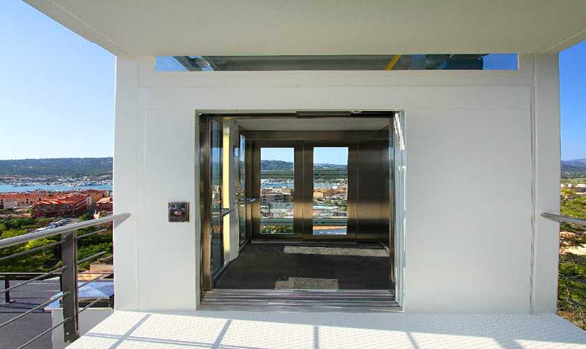Fahrstuhl Badezimmer Luxusvilla Mallorca Port Andratx PM 110