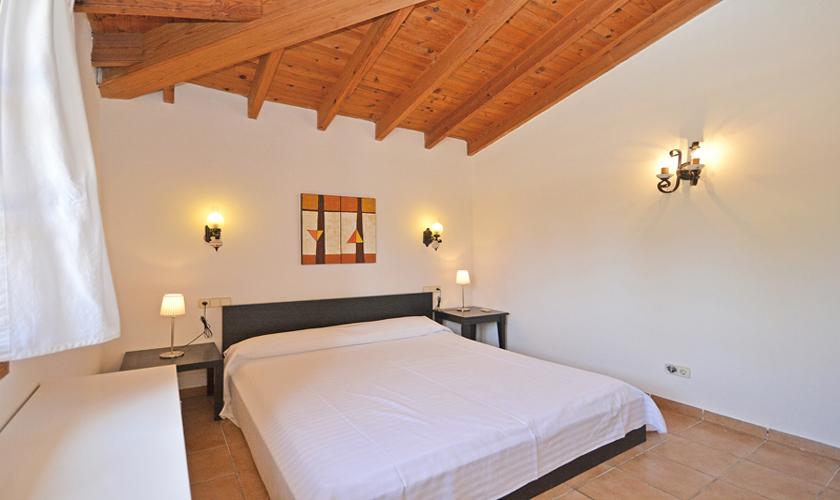 Schlafzimmer Finca Mallorca für 8 - 10 Personen PM 3023