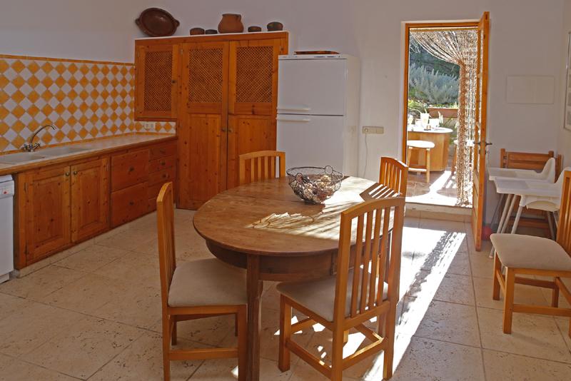 Küche 2 der Finca Mallorca mit Pool PM 3062 für 8 Personen