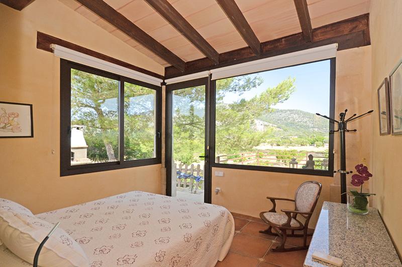 Schlafzimmer Finca Mallorca für 4 Personen PM 3131