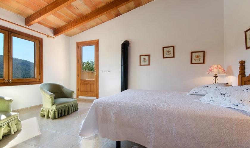 Schlafzimmer Finca Mallorca mit Pool PM 3892